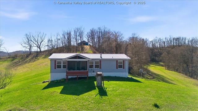741 Masters Run Road, Leroy, WV 25252