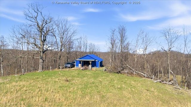 741 Masters Run Road, Leroy, WV 25252
