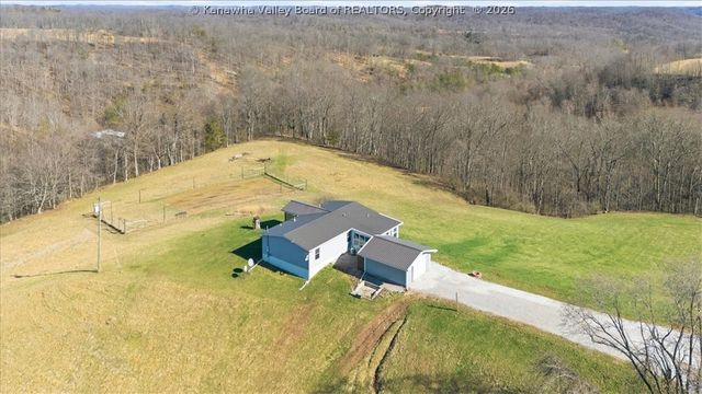 741 Masters Run Road, Leroy, WV 25252
