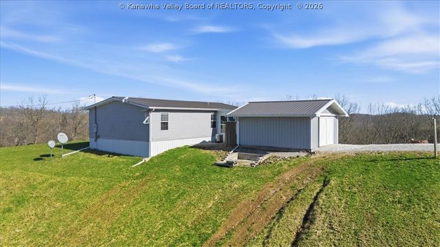 741 Masters Run Road, Leroy, WV 25252