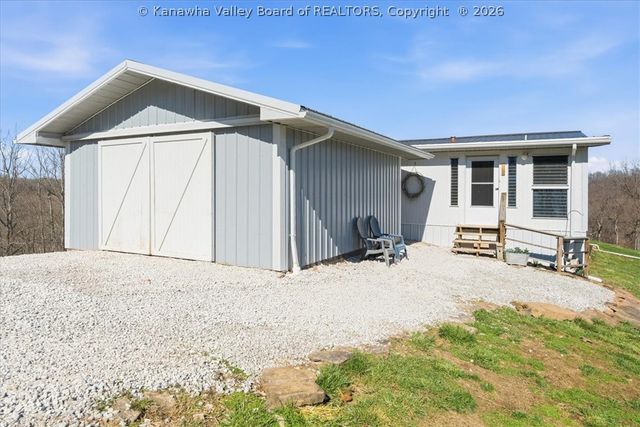 741 Masters Run Road, Leroy, WV 25252