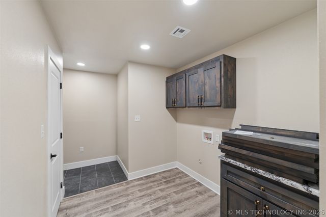 239 E 500 Road, Pryor, OK 74361