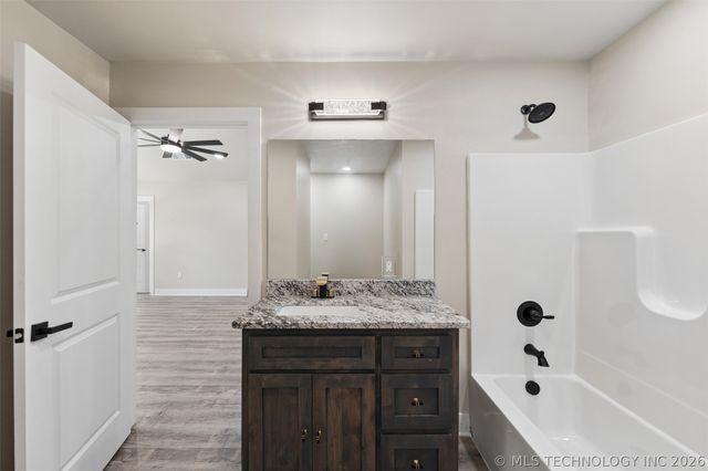 239 E 500 Road, Pryor, OK 74361