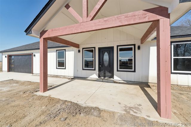239 E 500 Road, Pryor, OK 74361
