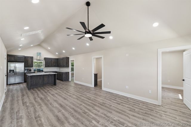 239 E 500 Road, Pryor, OK 74361