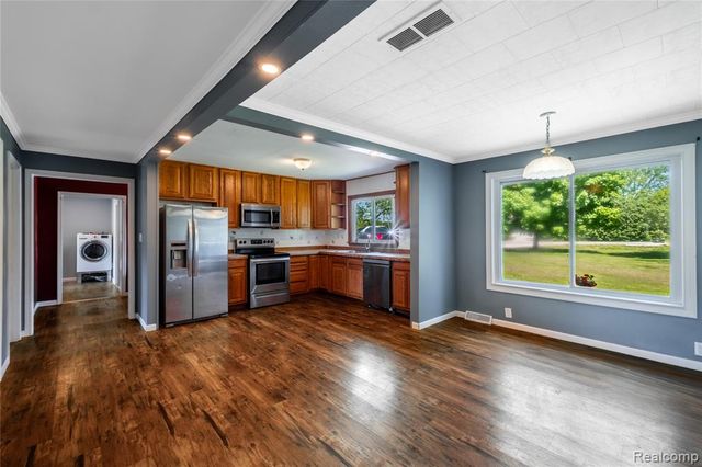 12238 Jennings Road, Linden, MI 48451