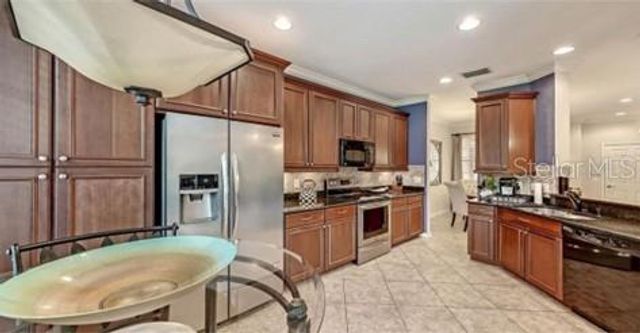 8128 VILLA GRANDE COURT, Sarasota, FL 34243