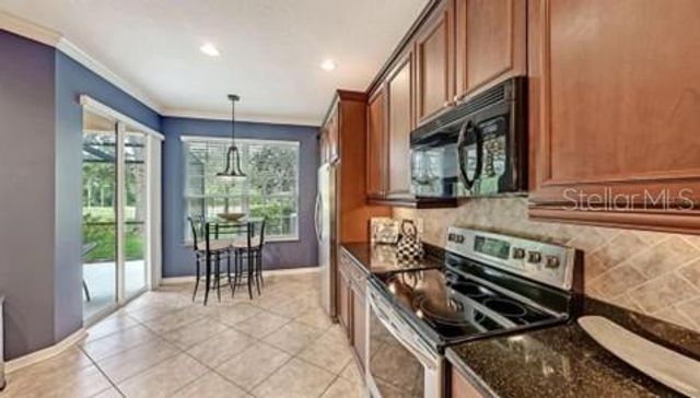 8128 VILLA GRANDE COURT, Sarasota, FL 34243