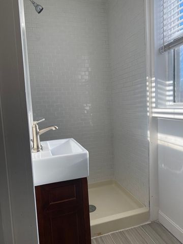 102 A Moreland St 0, Boston, MA 02119