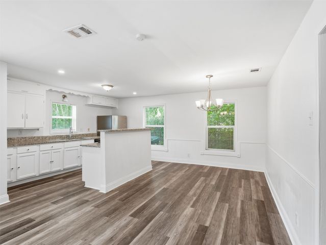 304 W Texas Street, Denison, TX 75020