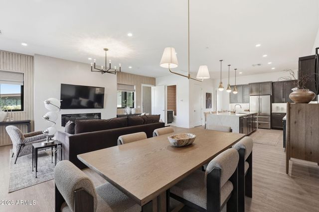 6525 E CAVE CREEK Road 105, Cave Creek, AZ 85331