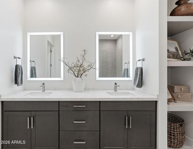 6525 E CAVE CREEK Road 105, Cave Creek, AZ 85331
