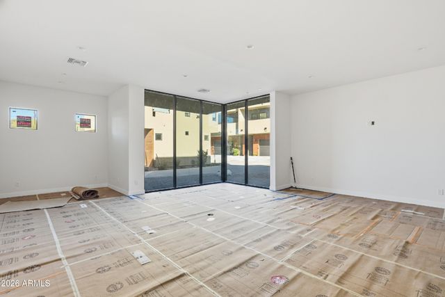 6525 E CAVE CREEK Road 105, Cave Creek, AZ 85331