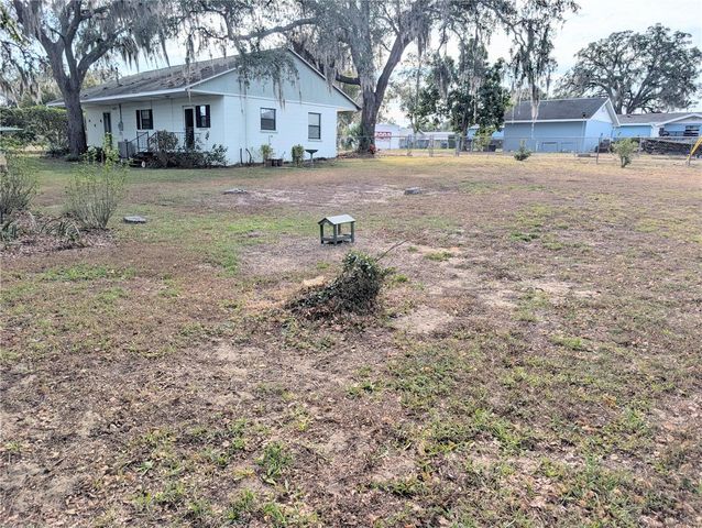 17 E BAY STREET, Davenport, FL 33837