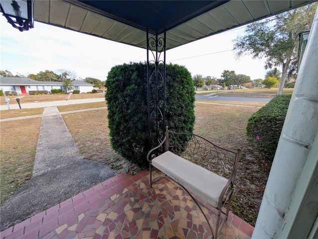 17 E BAY STREET, Davenport, FL 33837