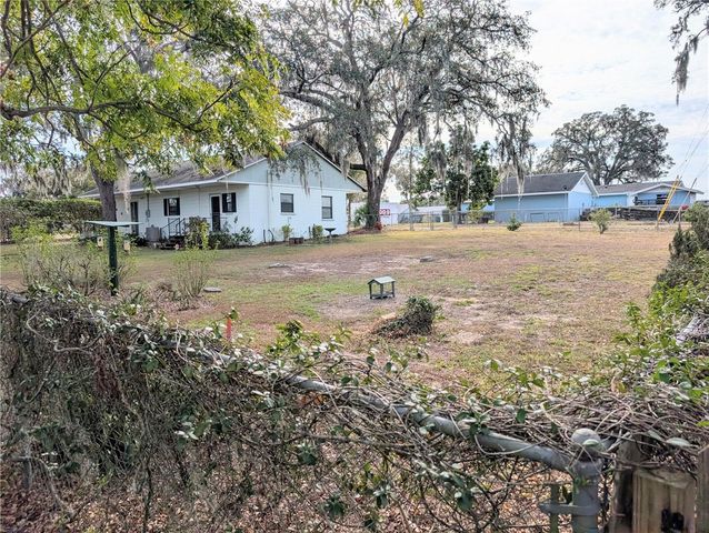 17 E BAY STREET, Davenport, FL 33837