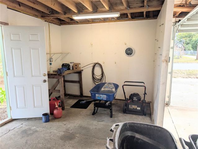 17 E BAY STREET, Davenport, FL 33837