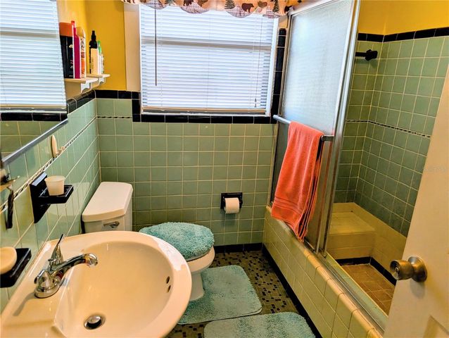 17 E BAY STREET, Davenport, FL 33837