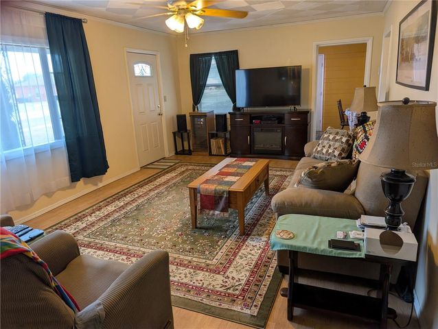 17 E BAY STREET, Davenport, FL 33837