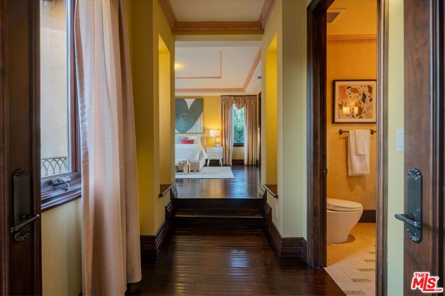 617 N Alpine Drive, Beverly Hills, CA 90210