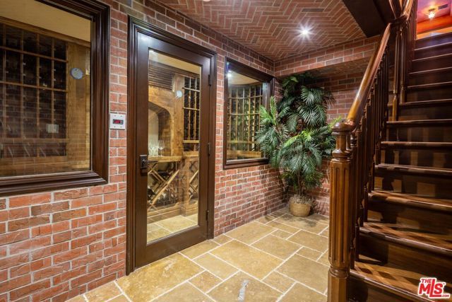 617 N Alpine Drive, Beverly Hills, CA 90210