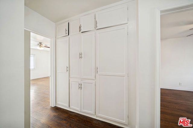 3652 Carmona Avenue 6, Los Angeles, CA 90016