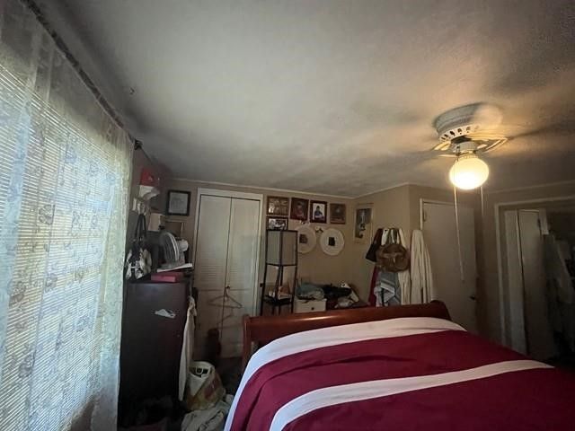 4300 NE 27th Street, Des Moines, IA 50317