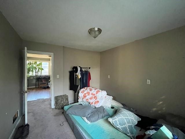 4300 NE 27th Street, Des Moines, IA 50317