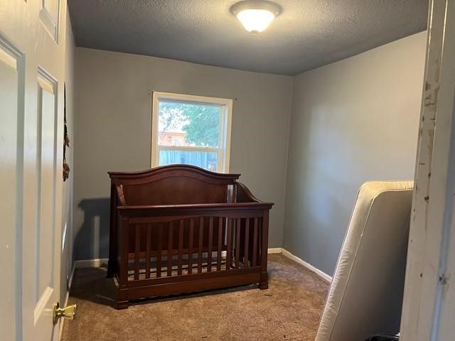 4300 NE 27th Street, Des Moines, IA 50317