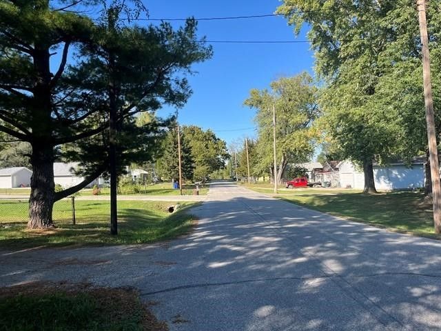 4300 NE 27th Street, Des Moines, IA 50317