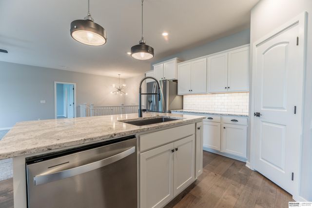 4213 S 213th Street, Omaha, NE 68022