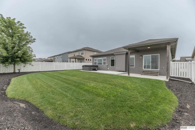 4213 S 213th Street, Omaha, NE 68022