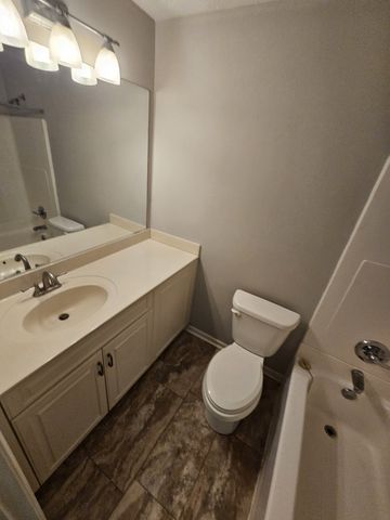 802 E Main St Apt 20, Murfreesboro, TN 37130
