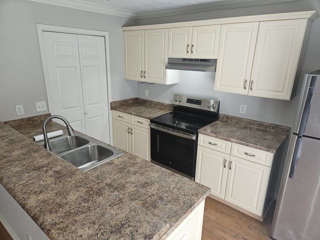 802 E Main St Apt 20, Murfreesboro, TN 37130