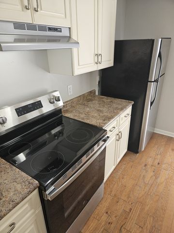 802 E Main St Apt 20, Murfreesboro, TN 37130