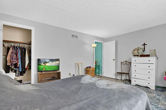 4880 Berryhill Court, Columbus, OH 43230