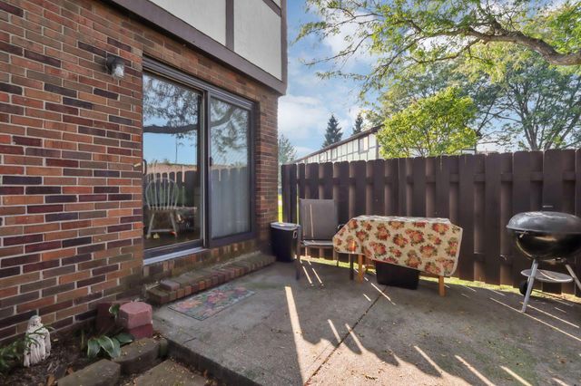 4880 Berryhill Court, Columbus, OH 43230