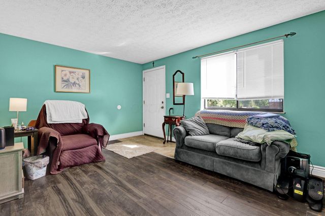4880 Berryhill Court, Columbus, OH 43230