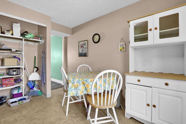 4880 Berryhill Court, Columbus, OH 43230
