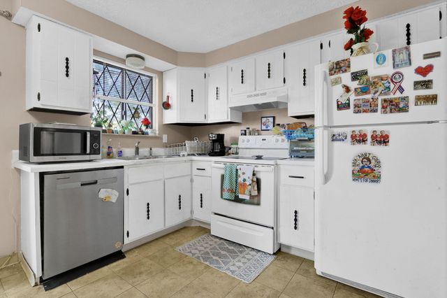 4880 Berryhill Court, Columbus, OH 43230