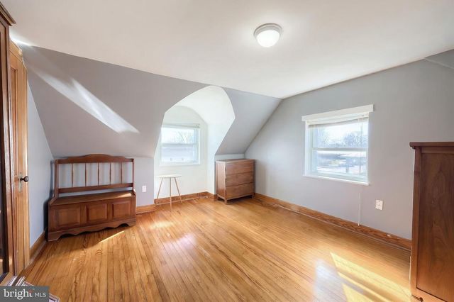 120 CHARLES AVE, Hanover, PA 17331