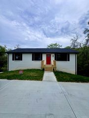 616 Tuscarora Ct, Antioch, TN 37013