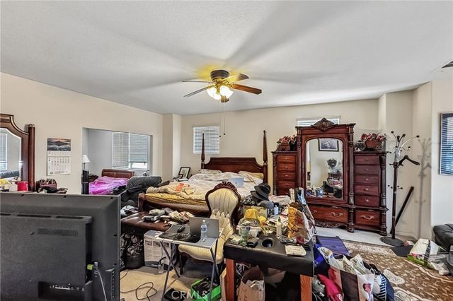 19216 Saguaro Way, Apple Valley, CA 92308