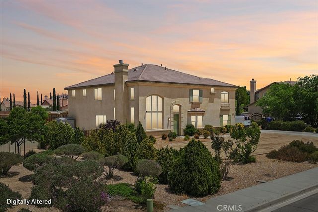 19216 Saguaro Way, Apple Valley, CA 92308