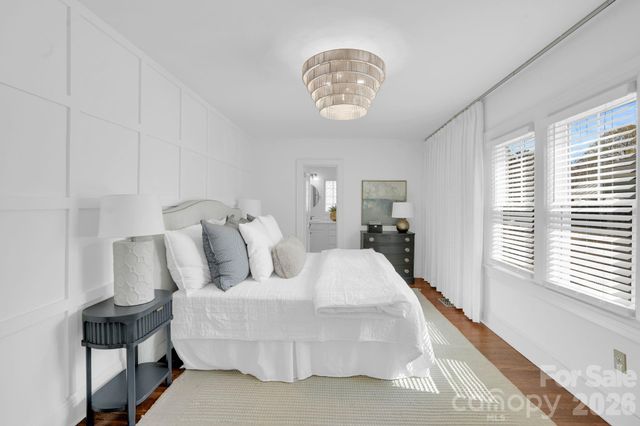 2933 Park Road, Charlotte, NC 28209