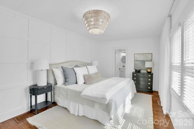 2933 Park Road, Charlotte, NC 28209