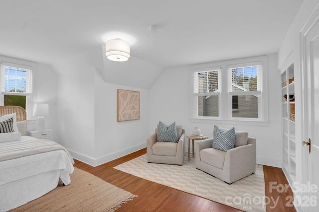 2933 Park Road, Charlotte, NC 28209