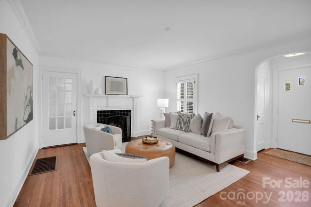 2933 Park Road, Charlotte, NC 28209