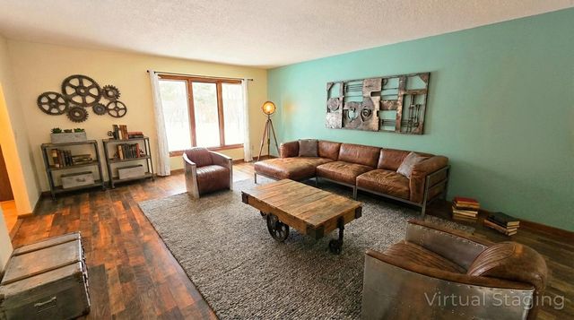 29 Walden Street, Burnsville, MN 55337