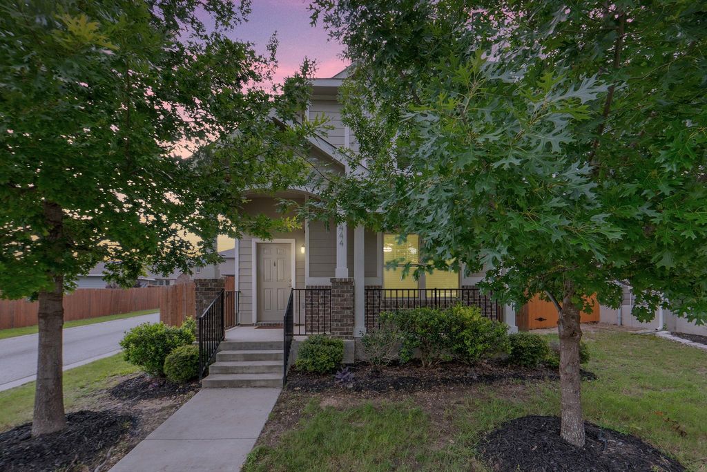 444 S Brook DR, Leander, TX 78641